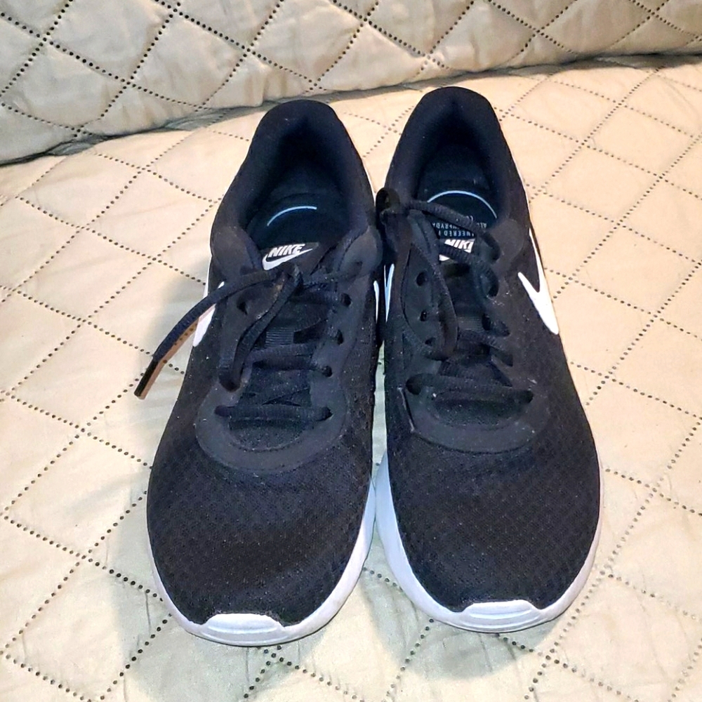 Nike women sneakers
